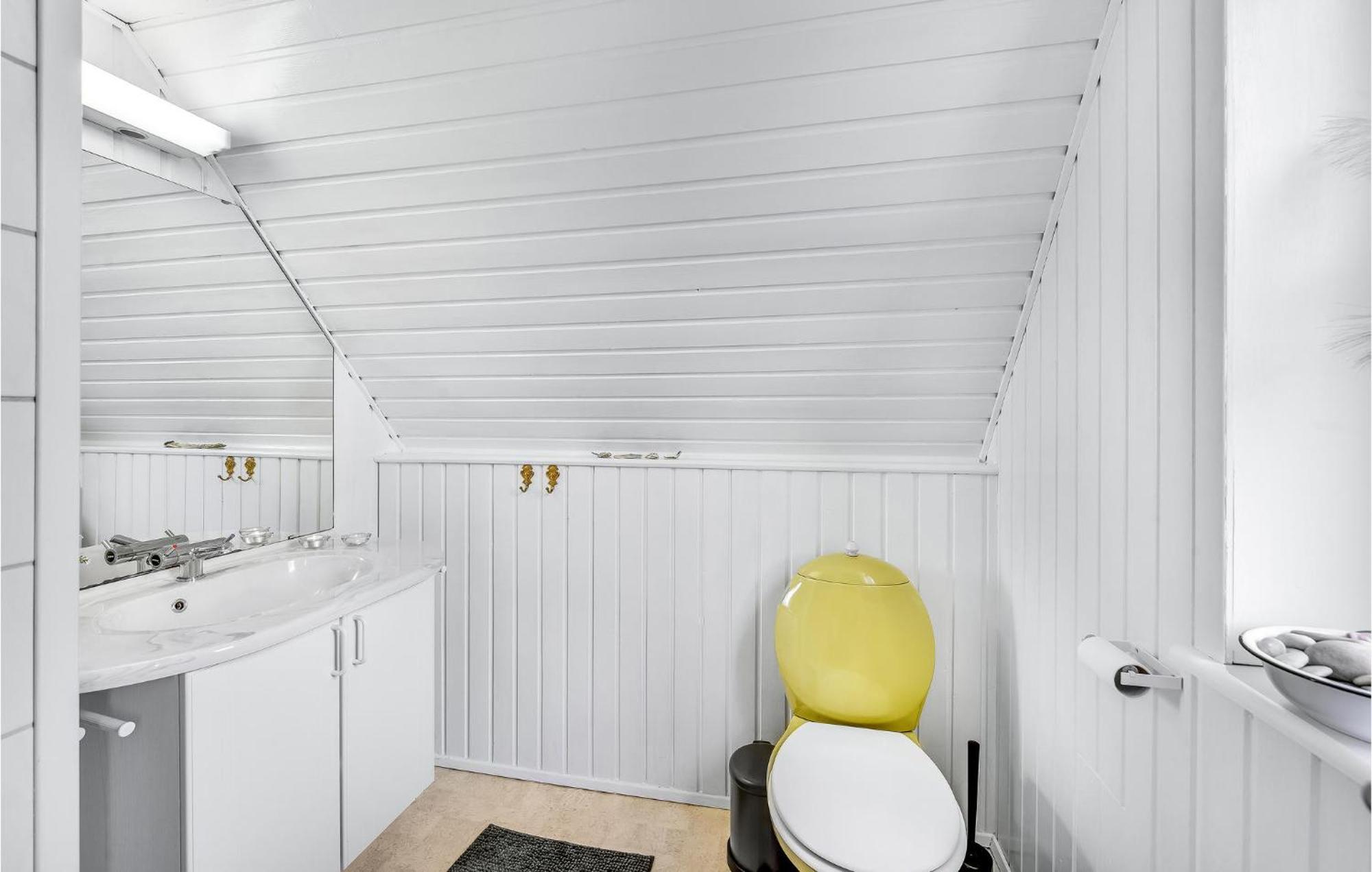 Cozy Home In Hvide Sande Bjerregård Exteriör bild